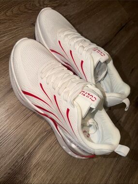 Culture Kicks Glider 1 v3 Cherry Red, men’s 8.5, women’s 9.5